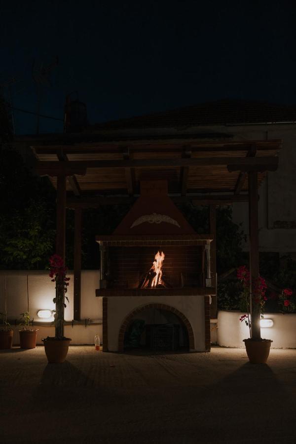 House Of Gardenia Villa Makrirrákhi Exterior photo