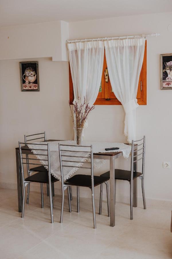House Of Gardenia Villa Makrirrákhi Exterior photo